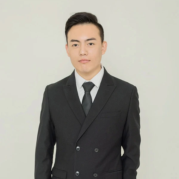 张哲